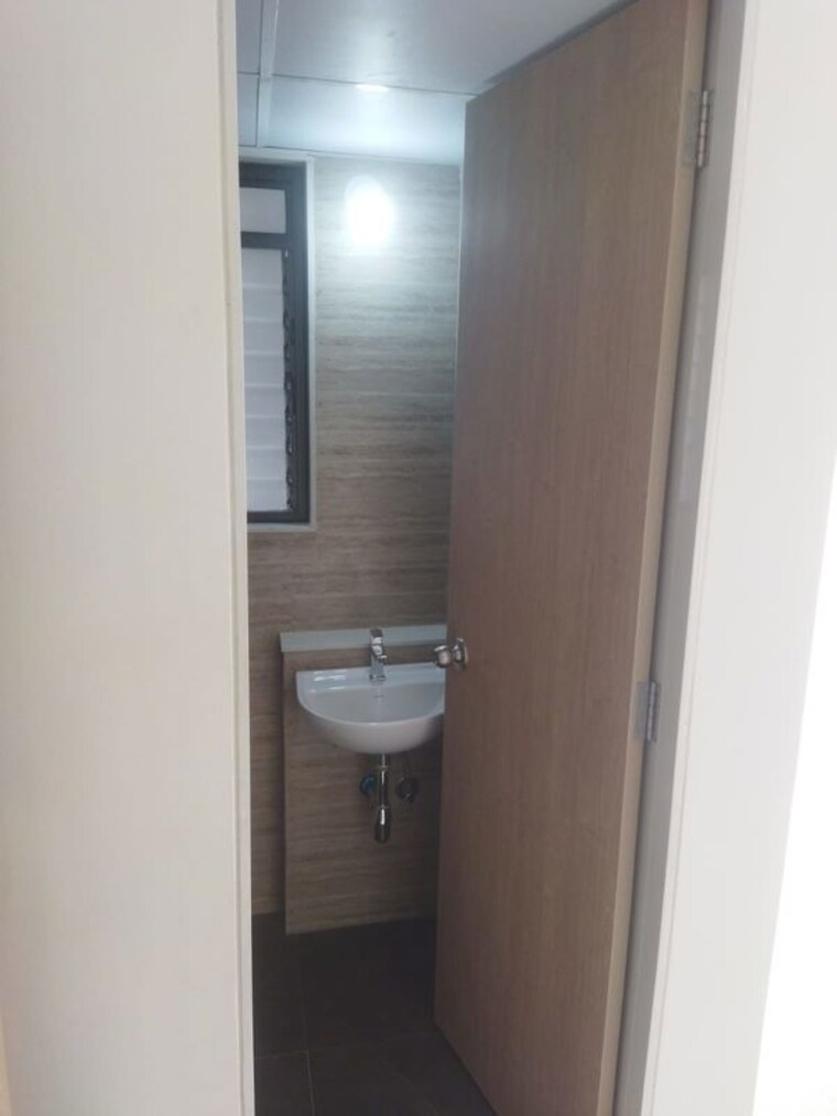 Room, lodha-crown-quality-homes-dombivli 1 Bedroom 341 Sq.Ft. Apartment In Dombivli East Thane 10217177