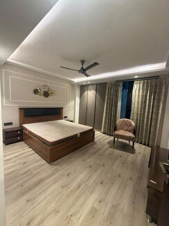 3 BHK Builder Floor For Rent in Unitech Greenwood City Apartment