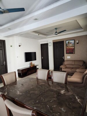 Master Bedroom in 3 BHK Apartment at Prateek Stylome, Sector 45 – for Rent