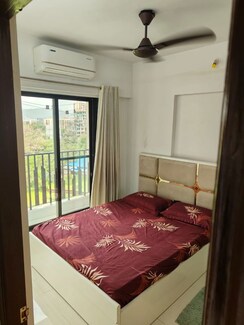 2 BHK + Extra Room Apartment For Rent in Dynamic Crest
