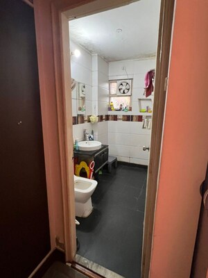 Master Bedroom in 3 BHK Apartment at Niho Hi Bird Scottish Garden, Ahinsa Khand 2 – for Sale