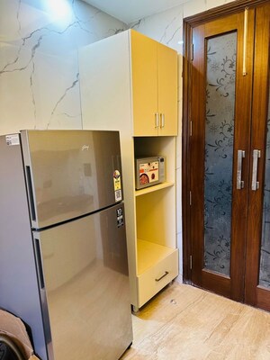 Furnished Amenities in 3 BHK Builder Floor at Sector 55 – for Rent