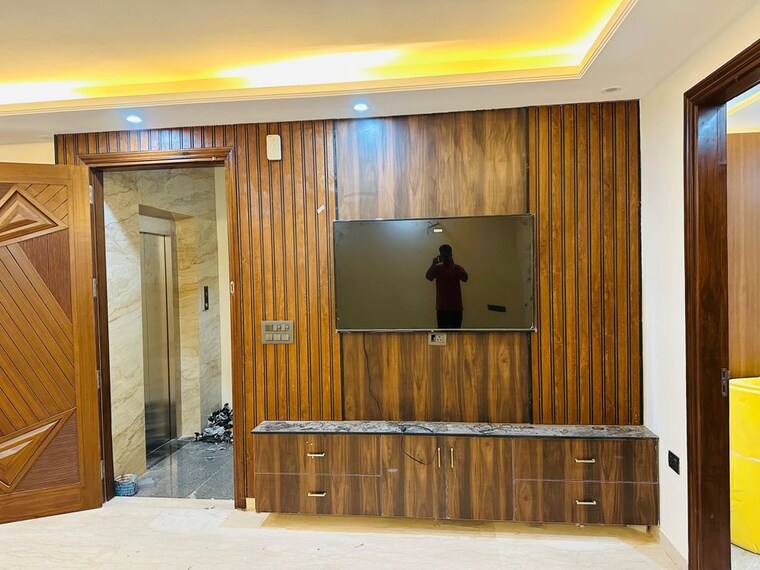 Room, sector 55 3 Bedroom 2300 Sq.Ft. Builder Floor In Sector 55 Gurgaon 10217218