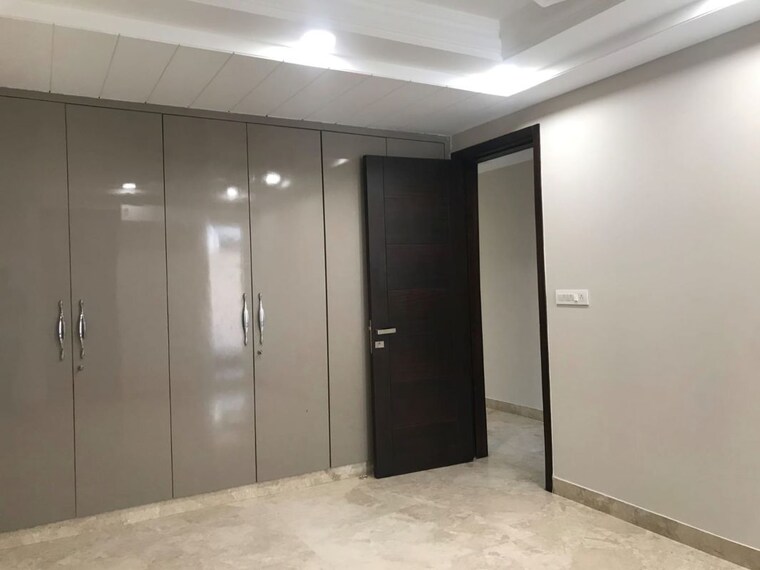 undefined, east of kailash 4 Bedroom 250 Sq.Yd. Builder Floor In East Of Kailash Delhi 10217229