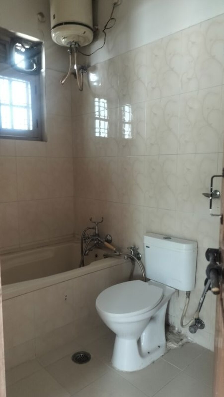 Bathroom, jubilee hills Commercial Office Space 4500 Sq.Ft. In Jubilee Hills Hyderabad 10217230