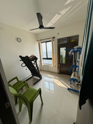 Room in 1 BHK Apartment at Runwal My City, Dombivli East – for Rent