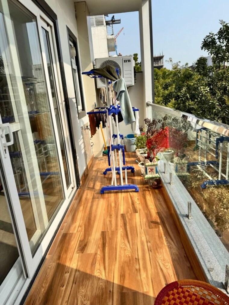 Balcony, sector 46 3 Bedroom 1800 Sq.Ft. Builder Floor In Sector 46 Gurgaon 10217269