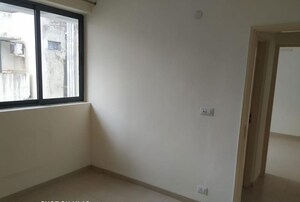 Room in 2 BHK Builder Floor at Sector 83 – for Rent