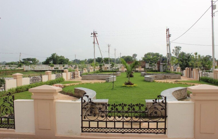Garden, palhari  1100 Sq.Ft. Plot In Palhari Barabanki 10095973
