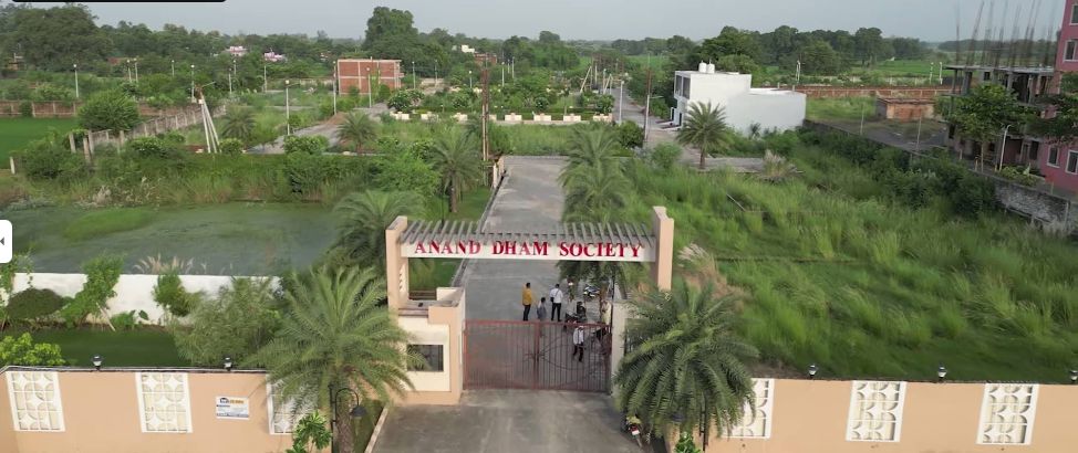 Plot For Sale in Palhari