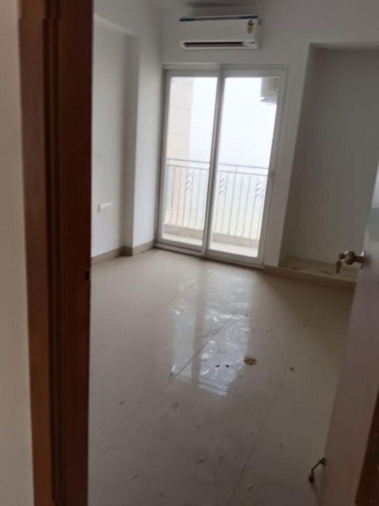 Room, tata-eureka-park 2 Bedroom 1100 Sq.Ft. Apartment In Sector 150 Noida 10217278