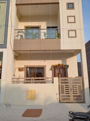 2 BHK Independent House For Sale in Chhota Bangarda