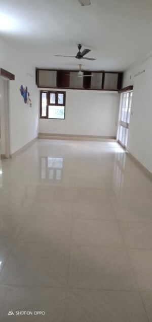 3 BHK Apartment For Rent in Vasant Kunj
