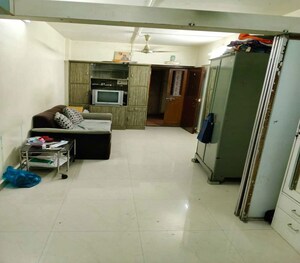 1 BHK Apartment For Rent in Dadar East
