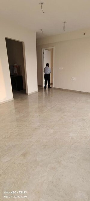 Room in 3 BHK Apartment at Tata Serein, Pokhran Road No Two – for Sale