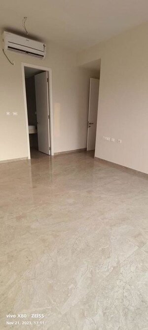 Room in 3 BHK Apartment at Tata Serein, Pokhran Road No Two – for Sale