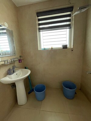Bathroom in 1 BHK Independent House at Sector 17 – for Rent