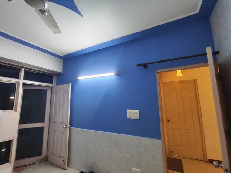 Room, supertech-icon 2 Bedroom 1000 Sq.Ft. Apartment In Ahinsa Khand 2 Ghaziabad 10217356