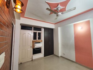 Room in 2 BHK Apartment at Supertech Icon, Ahinsa Khand 2 – for Rent