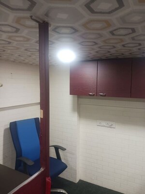 Room in  Office Space at Ghatkopar West – for Rent