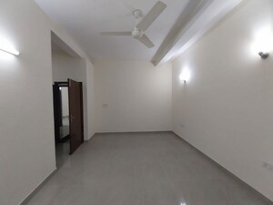 Room in 3 BHK Builder Floor at Vasant Vihar – for Rent