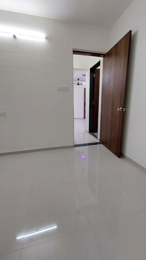 Room in 1 BHK Apartment at Vardhaman Moonstone, Tathawade – for Rent