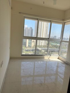 4 BHK + Servant Room Apartment For Rent in Kanakia Silicon Valley