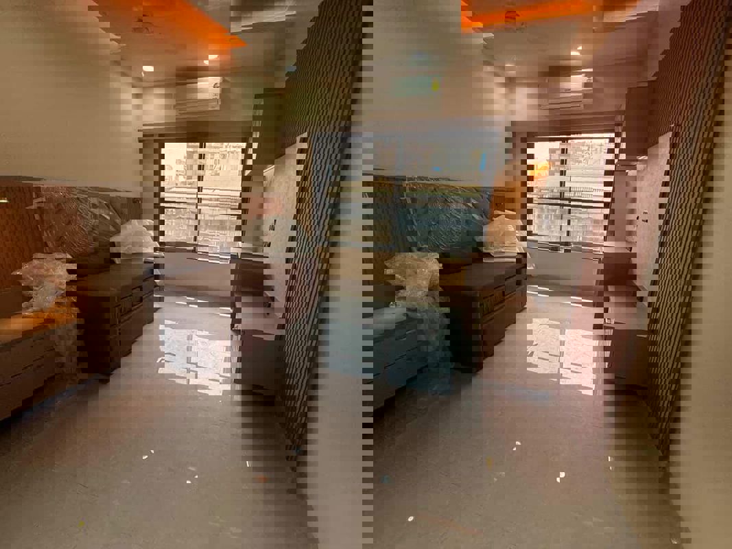 2 BHK 700 Sq.Ft. Apartment in Himath Ghar Khar West