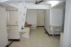 2 BHK Apartment For Rent in Prabhadevi