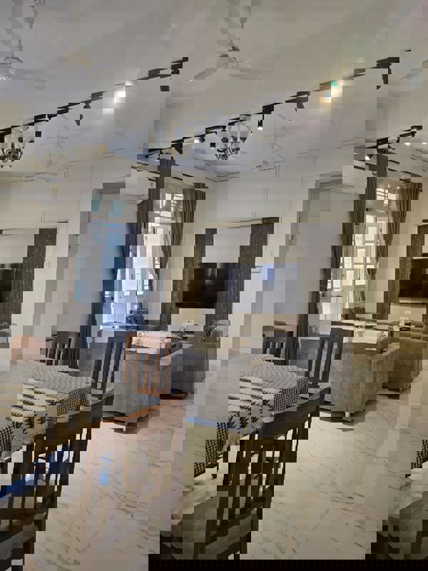 3 BHK 1100 Sq.Ft. Apartment in Madhuban CHS Khar West