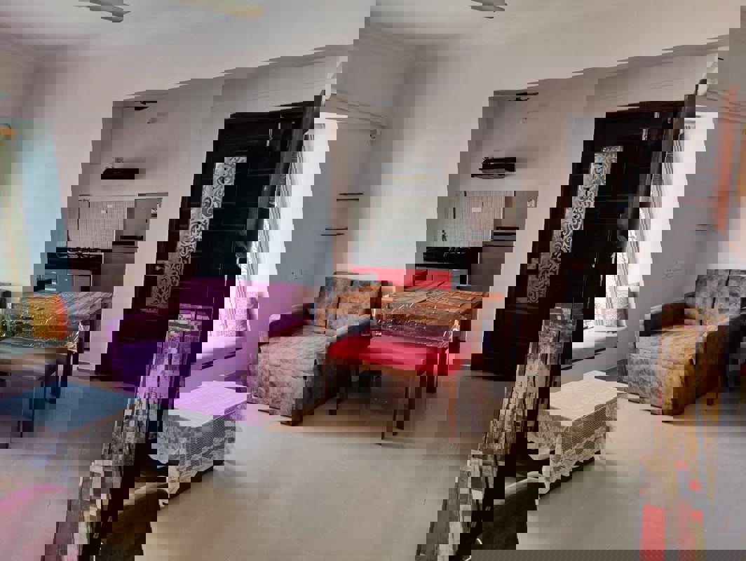 2 BHK 550 Sq.Ft. Apartment in Triveni CHS Malad West