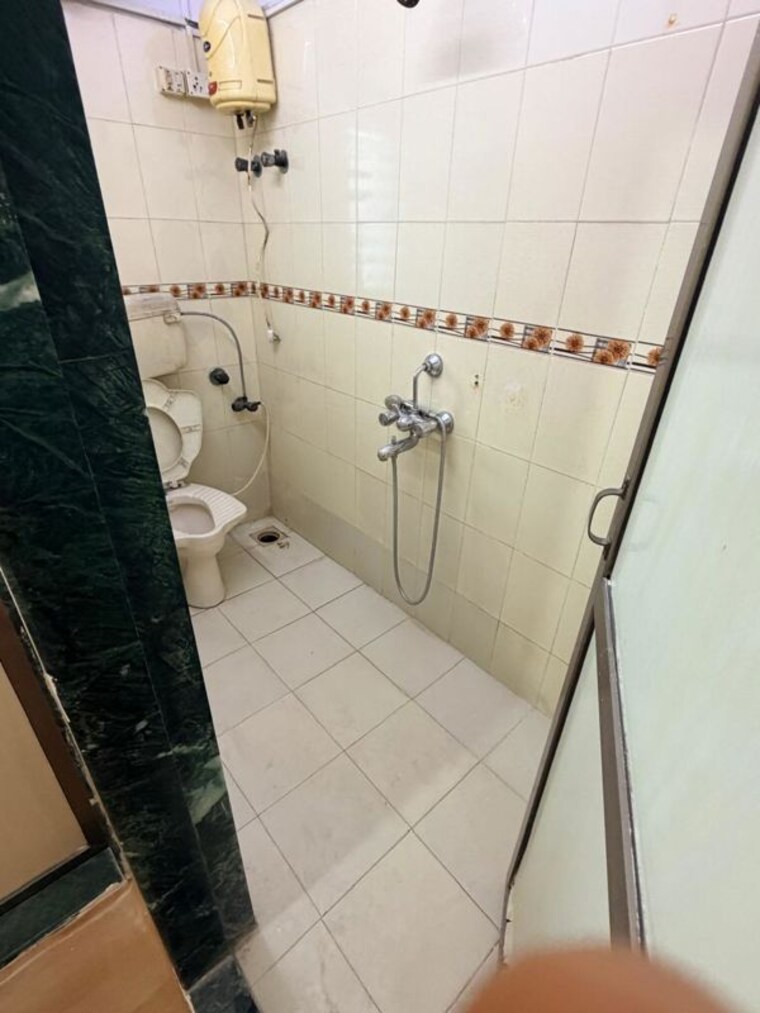 Bathroom, triveni-chs-malad-west 2 Bedroom 550 Sq.Ft. Apartment In Malad West Mumbai 10217453