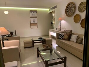 2.5 BHK Apartment For Rent in Oberoi Realty Splendor, Andheri East