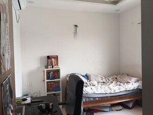 Room in 2.5 BHK Apartment at Prestige Tranquil, Kokapet – for Rent