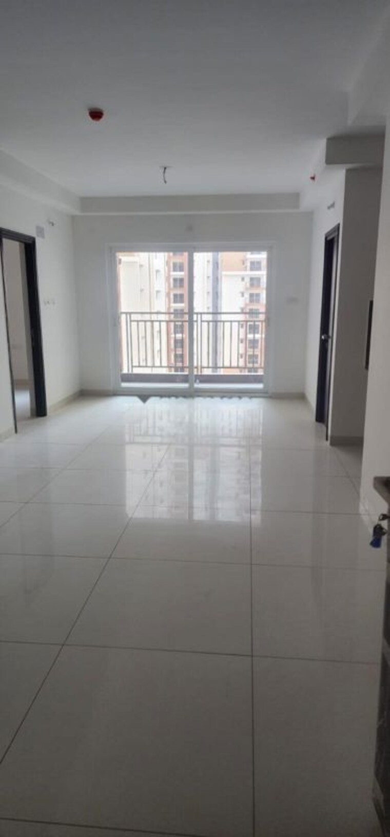 Bathroom, hallmark-skyrena 3 Bedroom 1935 Sq.Ft. Apartment In Narsingi Hyderabad 10217478