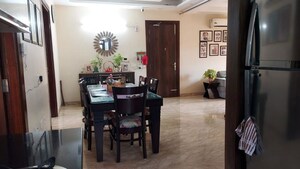 Gym in 2 BHK Builder Floor at Sushant Lok I – for Rent