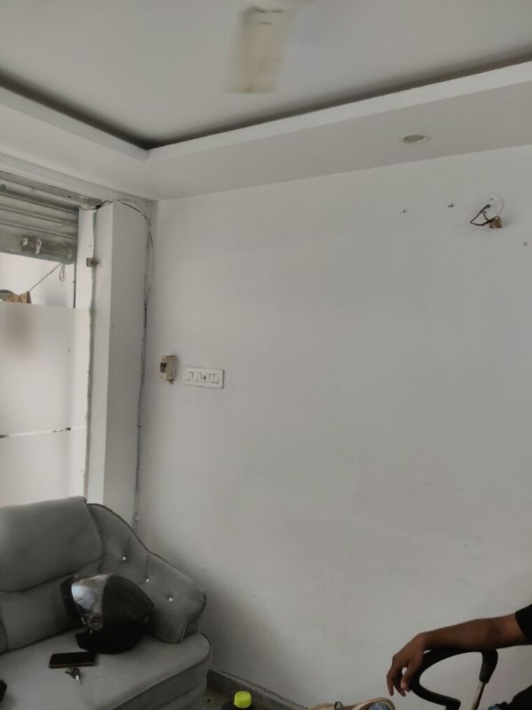 Room, gomti nagar 3 Bedroom 2500 Sq.Ft. Independent House In Gomti Nagar Lucknow 10217491