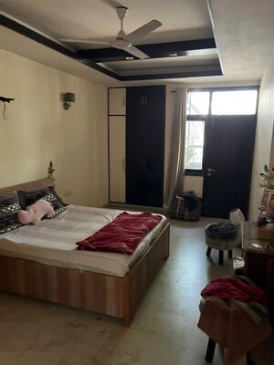 Bedroom in 3 BHK Builder Floor at Shivalik Colony – for Rent