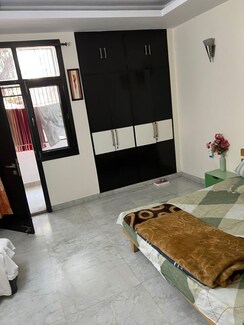 3 BHK + Pooja Room Builder Floor For Rent in Shivalik Colony