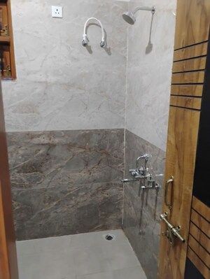 Bathroom in 3 BHK Independent House at Gomti Nagar – for Rent