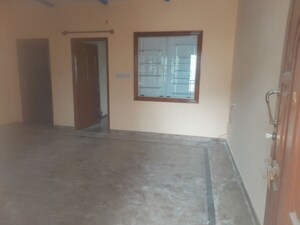 Room in 2 BHK Builder Floor at Akshya Nagar – for Rent