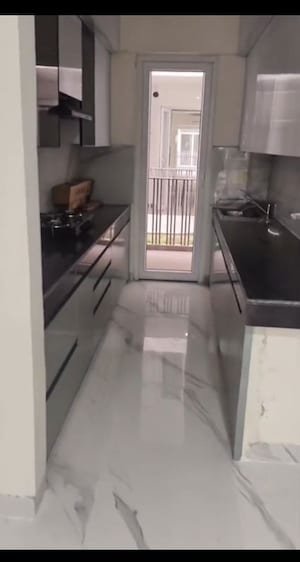 Kitchen in 2.5 BHK Builder Floor at Smart World Gems, Sector 89 – for Sale