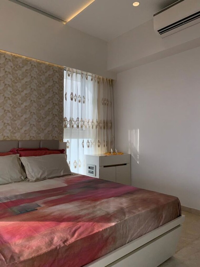 Bedroom, omkar-alta-monte 3.5 Bedroom 1450 Sq.Ft. Apartment In Malad East Mumbai 10217565