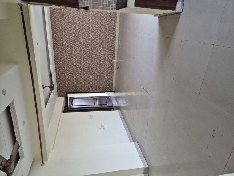 Room, sethi-max-royal 3 Bedroom 1650 Sq.Ft. Apartment In Sector 76 Noida 10217580