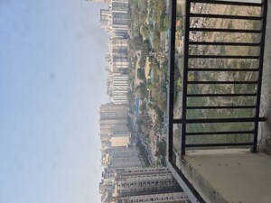 3 BHK Apartment For Rent in Sethi Max Royal, Sector 76