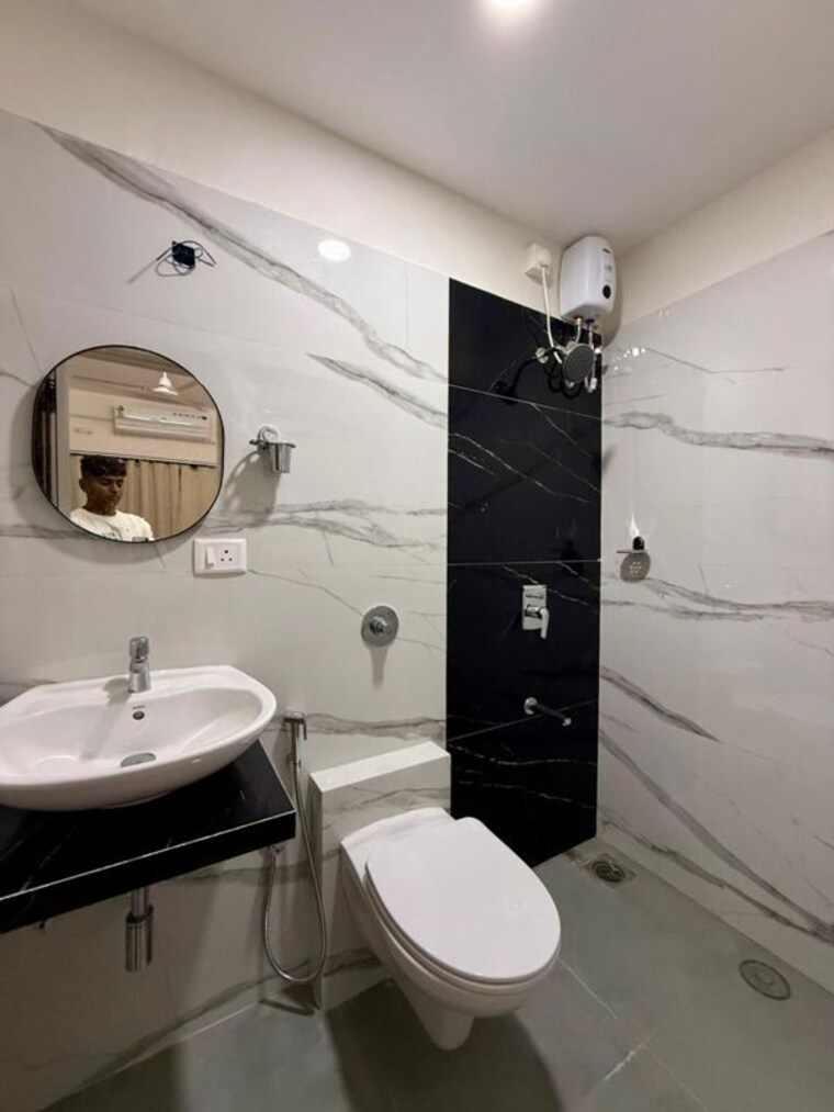 Bathroom, ghatkopar west Pg For Boys & Girls In Ghatkopar West 10217600