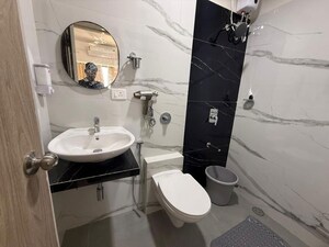 Team Area in  Pg at Ghatkopar West – for Rent