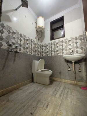 Bathroom in 1 BHK Builder Floor at Govindpuri – for Rent