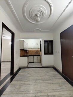 1 BHK Builder Floor For Rent in Govindpuri