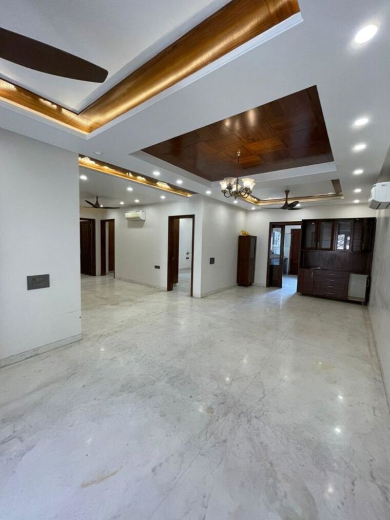 Room, sector 37 3 Bedroom 2000 Sq.Ft. Independent House In Sector 37 Chandigarh 10217610